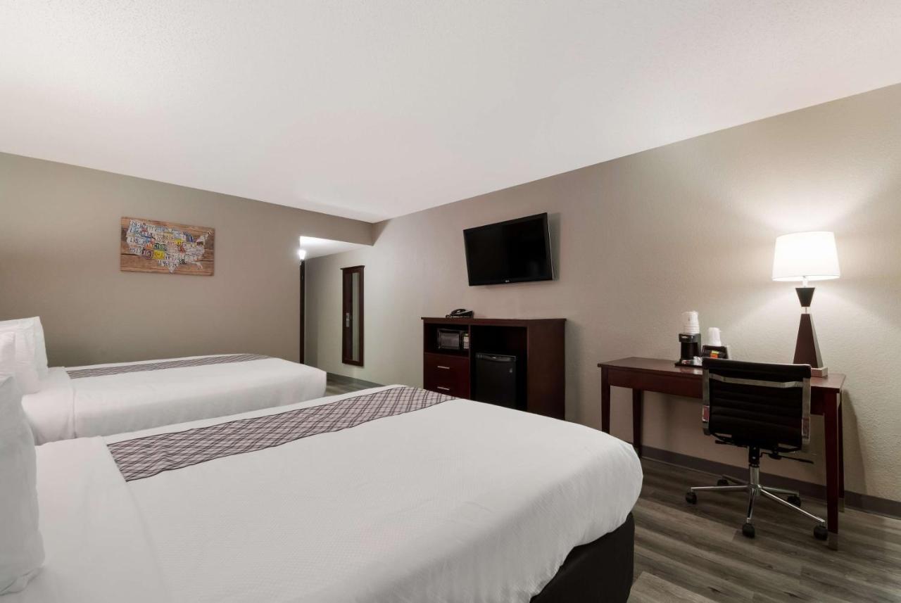 Surestay Plus Hotel By Best Western San Antonio North Экстерьер фото